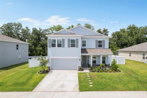 House in Alachua, Florida 4 bedrooms, 257.8 sq.m. № 1819471 - photo 1