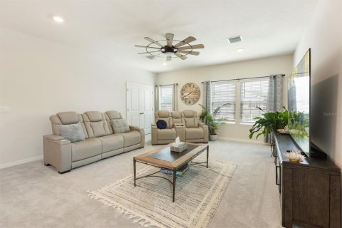 House in Alachua, Florida 4 bedrooms, 257.8 sq.m. № 1819471 - photo 14