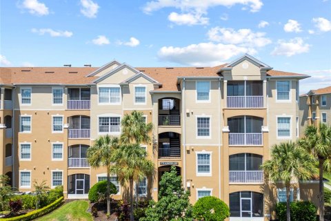 Condominio en venta en Kissimmee, Florida, 2 dormitorios, 100.43 m2 № 1852647 - foto 1