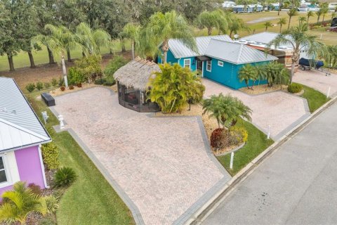 Terreno en venta en Polk City, Florida № 1759261 - foto 1