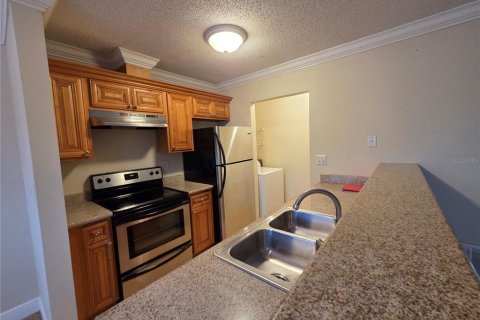 Copropriété à vendre à Largo, Floride: 1 chambre, 70.14 m2 № 1769113 - photo 2