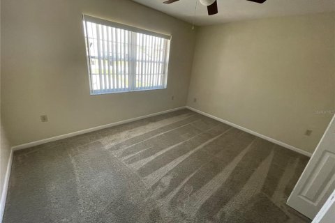 Villa ou maison à louer à Altamonte Springs, Floride: 4 chambres, 120.12 m2 № 2406460 - photo 9