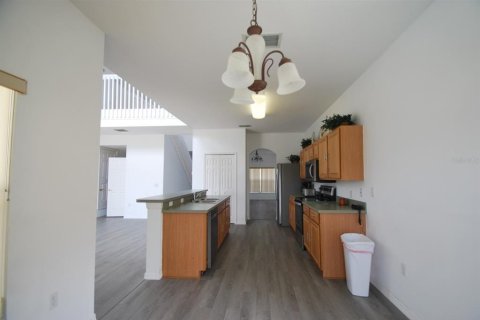 Casa en venta en Davenport, Florida, 5 dormitorios, 227.7 m2 № 1751821 - foto 8