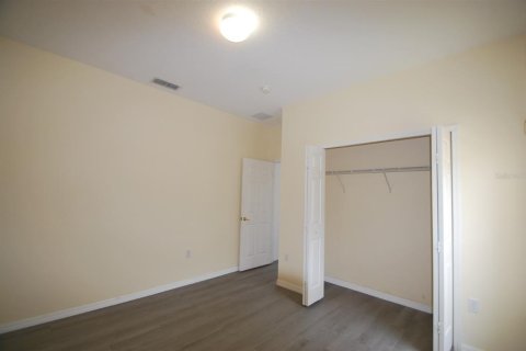 Casa en venta en Davenport, Florida, 5 dormitorios, 227.7 m2 № 1751821 - foto 23