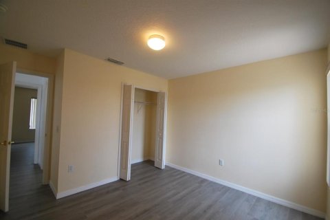 Casa en venta en Davenport, Florida, 5 dormitorios, 227.7 m2 № 1751821 - foto 27