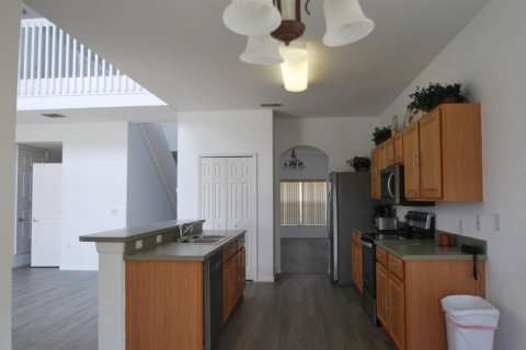 Casa en venta en Davenport, Florida, 5 dormitorios, 227.7 m2 № 1751821 - foto 7