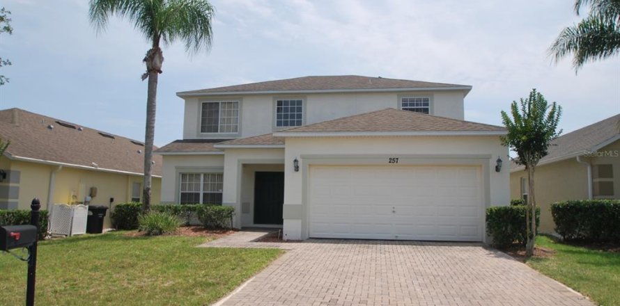 Casa en Davenport, Florida 5 dormitorios, 227.7 m2 № 1751821