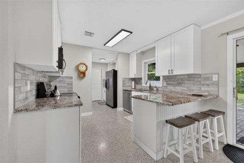 Villa ou maison à vendre à Altamonte Springs, Floride: 3 chambres, 156.45 m2 № 2417063 - photo 9