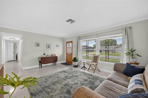 Villa ou maison à vendre à Altamonte Springs, Floride: 3 chambres, 156.45 m2 № 2417063 - photo 5