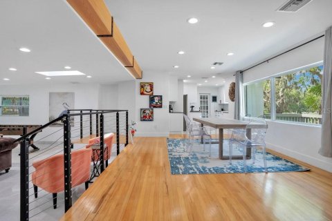 Casa en alquiler en Windermere, Florida, 3 dormitorios, 159.14 m2 № 2101436 - foto 5