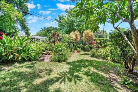 House in Pompano Beach, Florida 3 bedrooms, 88.16 sq.m. № 1857020 - photo 21