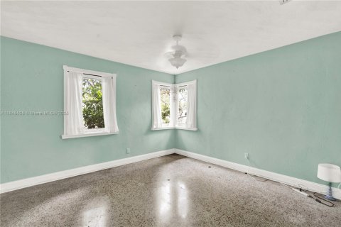 House in Pompano Beach, Florida 3 bedrooms, 88.16 sq.m. № 1857020 - photo 14