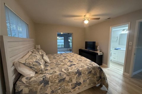 Villa ou maison à louer à Venice, Floride: 2 chambres, 99.78 m2 № 2424383 - photo 13