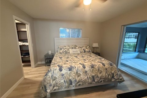 Villa ou maison à louer à Venice, Floride: 2 chambres, 99.78 m2 № 2424383 - photo 11