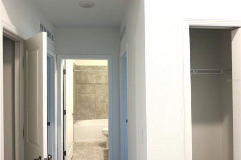 Villa ou maison à louer à Winter Haven, Floride: 3 chambres, 143.07 m2 № 2395945 - photo 18