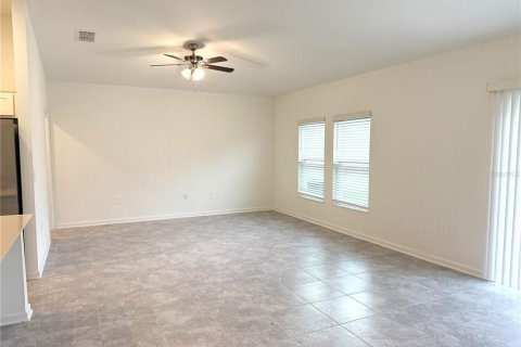 Villa ou maison à louer à Winter Haven, Floride: 3 chambres, 143.07 m2 № 2395945 - photo 7