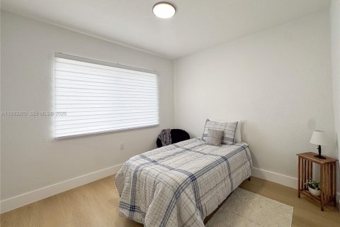 Villa ou maison à vendre à Miami, Floride: 3 chambres № 2055806 - photo 17