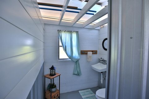 Casa en venta en Ocklawaha, Florida, 4 dormitorios, 381.74 m2 № 1794992 - foto 24