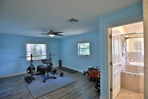 Casa en venta en Ocklawaha, Florida, 4 dormitorios, 381.74 m2 № 1794992 - foto 12