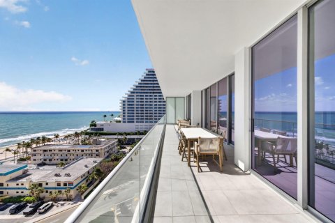 Condo in Fort Lauderdale, Florida, 2 bedrooms  № 2253716 - photo 19
