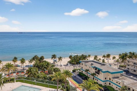 Condo in Fort Lauderdale, Florida, 2 bedrooms  № 2253716 - photo 23