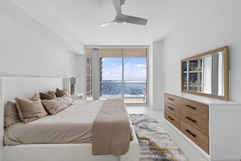 Condo in Fort Lauderdale, Florida, 2 bedrooms  № 2253716 - photo 27