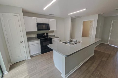 Casa en venta en Brooksville, Florida, 4 dormitorios, 126.16 m2 № 1597612 - foto 6