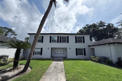 Copropriété à louer à Wesley Chapel, Floride: 2 chambres, 113.43 m2 № 2405344 - photo 2