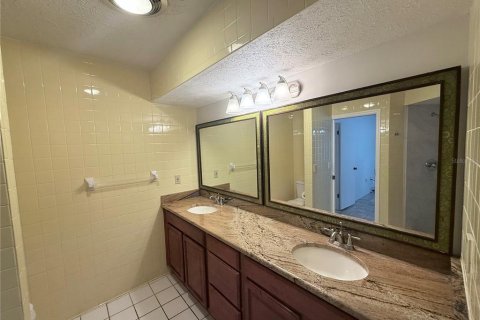 Copropriété à louer à Wesley Chapel, Floride: 2 chambres, 113.43 m2 № 2405344 - photo 28