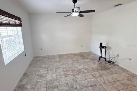 Copropriété à louer à Wesley Chapel, Floride: 2 chambres, 113.43 m2 № 2405344 - photo 30
