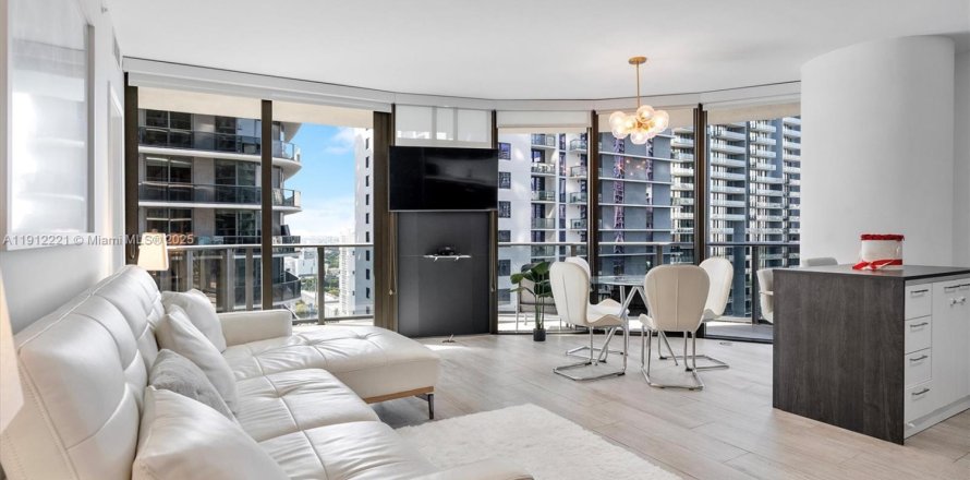 Condo à Miami, Floride, 2 chambres № 1969079