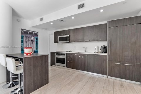 Copropriété à vendre à Miami, Floride: 2 chambres, 85.84 m2 № 1969079 - photo 10