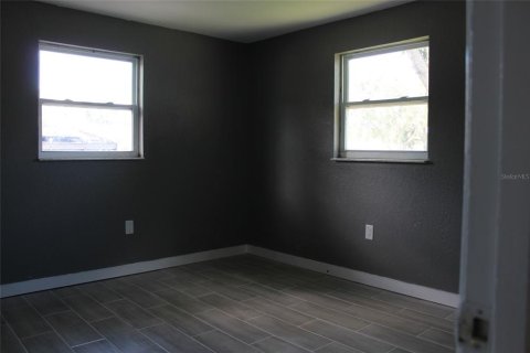 House in Largo, Florida 3 bedrooms, 94.02 sq.m. № 1870776 - photo 30