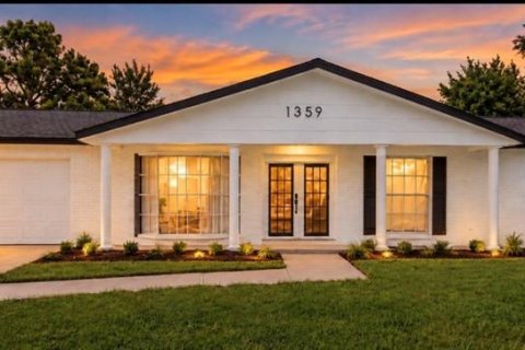 Casa en Spring Hill, Florida 3 dormitorios, 129.78 m2 № 2380551