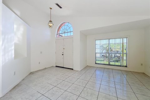 Villa ou maison à vendre à Orlando, Floride: 4 chambres, 179.12 m2 № 2339200 - photo 7