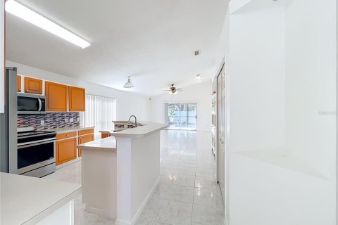Villa ou maison à vendre à Orlando, Floride: 4 chambres, 179.12 m2 № 2339200 - photo 9