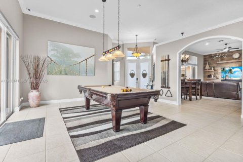 Villa ou maison à louer à Weston, Floride: 5 chambres, 320.14 m2 № 2027905 - photo 14