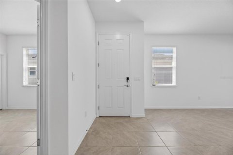 Villa ou maison à louer à Wesley Chapel, Floride: 3 chambres, 147.99 m2 № 2110966 - photo 23