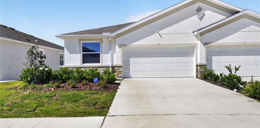Villa ou maison à Wesley Chapel, Floride 3 chambres, 147.99 m2 № 2110966