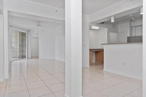 Condominio en alquiler en Fort Lauderdale, Florida, 2 dormitorios, 117.99 m2 № 2193370 - foto 11