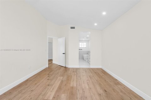 Casa en venta en Plantation, Florida, 3 dormitorios, 134.89 m2 № 1825590 - foto 8