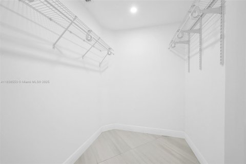 Casa en venta en Plantation, Florida, 3 dormitorios, 134.89 m2 № 1825590 - foto 11