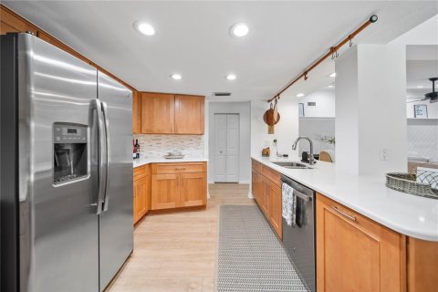 Casa en venta en Safety Harbor, Florida, 4 dormitorios, 290.88 m2 № 1592823 - foto 26
