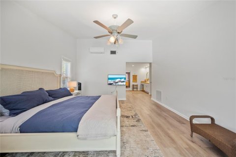 Casa en venta en Safety Harbor, Florida, 4 dormitorios, 290.88 m2 № 1592823 - foto 18