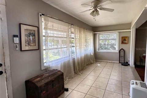 Villa ou maison à louer à Sarasota, Floride: 2 chambres, 122.63 m2 № 2431840 - photo 14