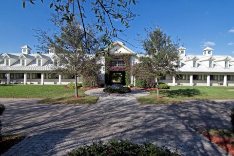 Apartment in Wellington, Florida 3 rooms, 1074.23 sq.m. № 2254416 - photo 9