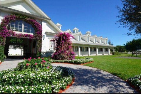 Apartment in Wellington, Florida 3 rooms, 1074.23 sq.m. № 2254416 - photo 10
