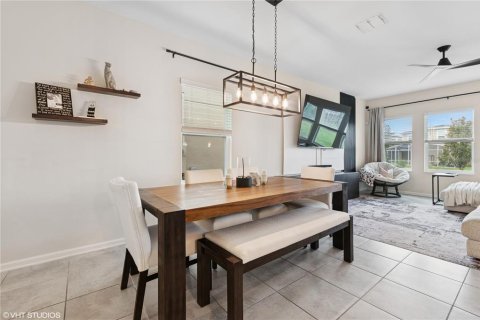 Casa en venta en Davenport, Florida, 3 dormitorios, 192.87 m2 № 1786397 - foto 2