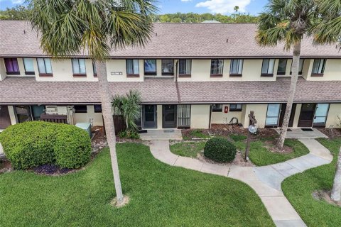 Townhouse in Palm Coast, Florida 2 bedrooms, 104.7 sq.m. № 2097067 - photo 2