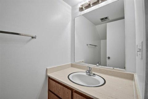 Townhouse in Palm Coast, Florida 2 bedrooms, 104.7 sq.m. № 2097067 - photo 25
